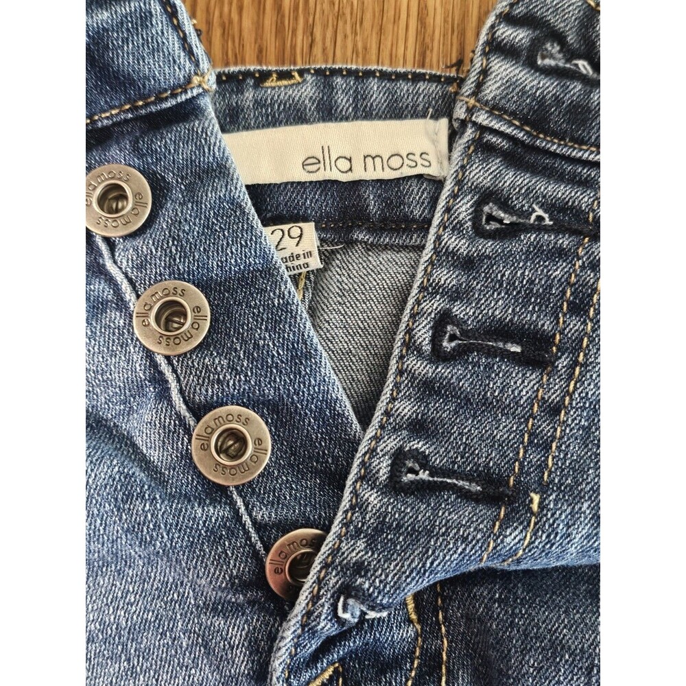 Y2k Ella Moss Button Fly High Rise Jean Short. Size 29 Blue Denim Cut Off Hem